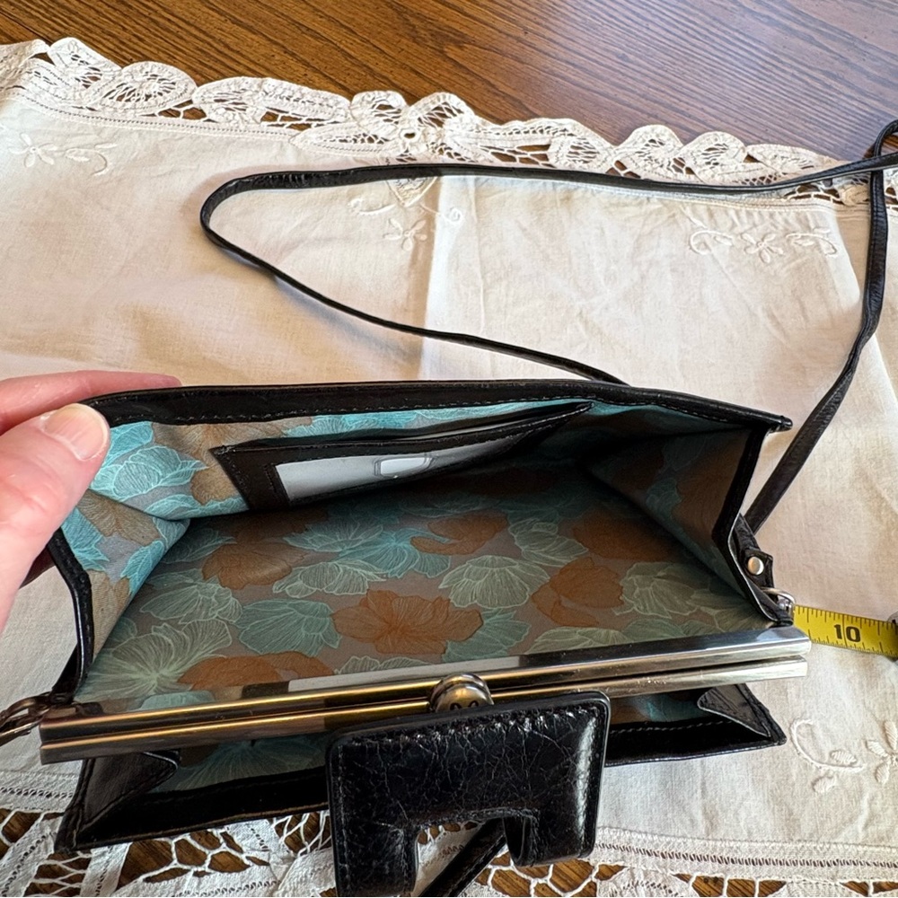 HOBO Black Leather Frame-Top Crossbody Bag - Picture 6 of 15